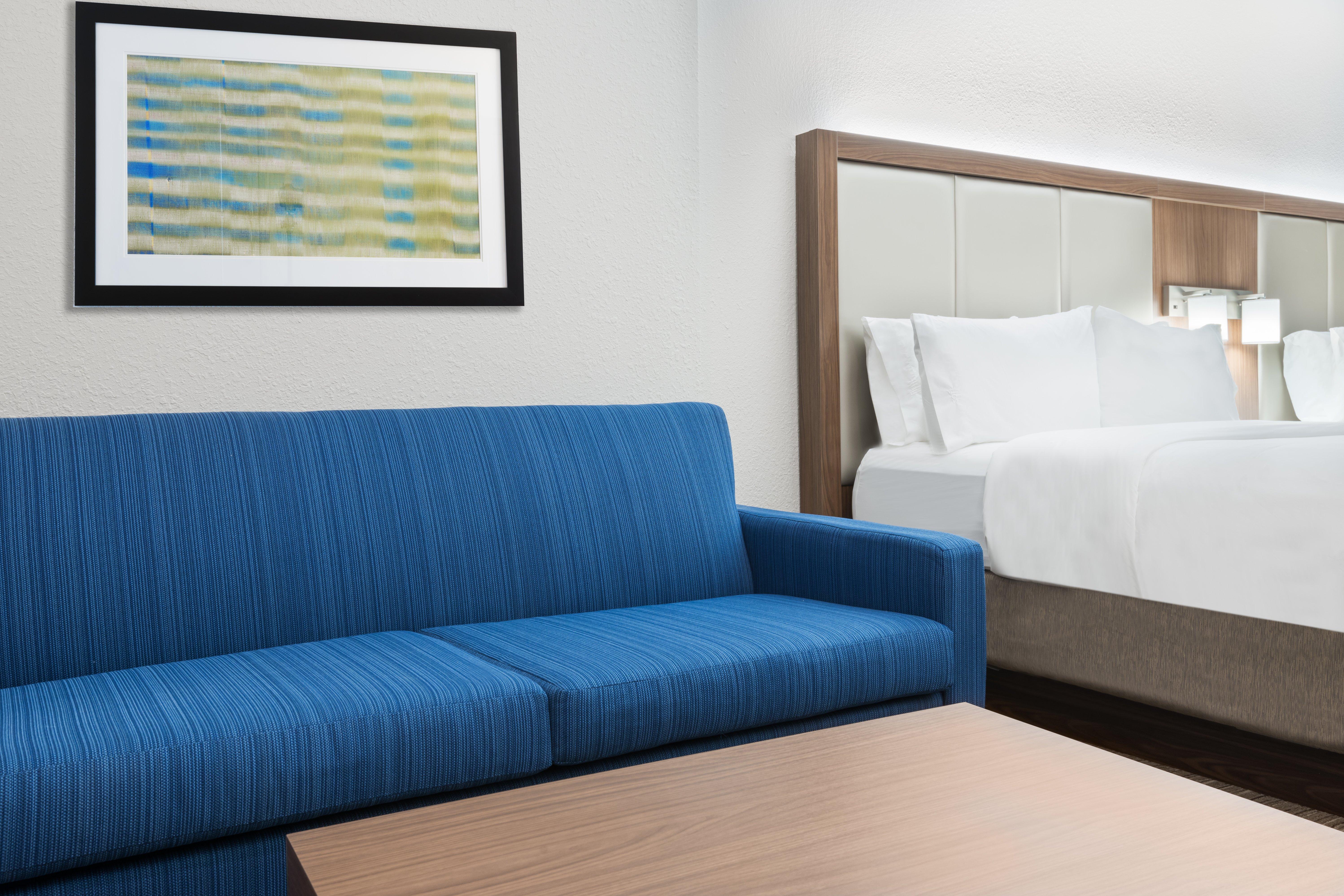 Holiday Inn Express & Suites - Columbus Airport East By Ihg Esterno foto